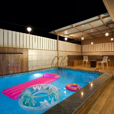 3Bhk Starlight Villa 罗纳瓦拉 外观 照片
